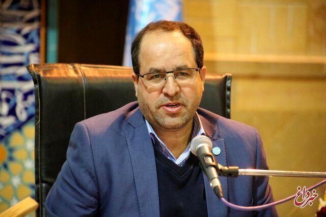 رئیس دانشگاه تهران: چند روز پیش خانمی با یک کوله‌پشتی حاوی مواد آتش زا به زور می‌خواست وارد دانشگاه شود / با تریبون انجمن علمی نمی‌توانید بیانیه سیاسی دهید