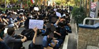 عده‌ای با شعار «آزادی» دانشجویان را به تحریم حضور در کلاس‌ها تهدید می‌کنند