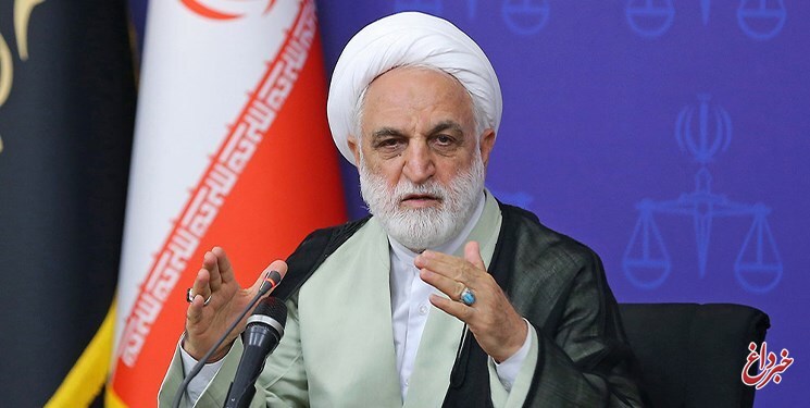 رئیس قوه قضاییه: الزامی برای استفاده متهمان زن از پوشش چادر وجود ندارد