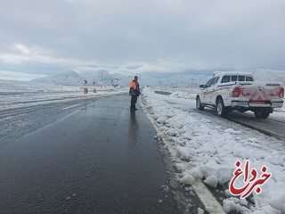 بارش باران و برف در جاده‌های ۹ استان/ ترافیک نیمه سنگین در جاده چالوس