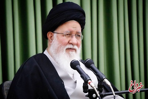 علم الهدی: بندگی خدا این نیست که مردم در برابر رواج بی‌حیایی در جامعه بی‌تفاوت بمانند / مؤمن واقعی کسی است که آن‌جایی که جبهه جنگ فرهنگی ایجاد شد، از بذل آبرو، مقام و مال هراسی نداشته باشد
