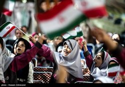 فکر مهاجرت به دبستانی‌ها رسیده است