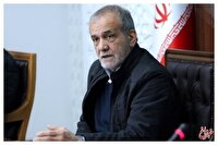 عباس عبدی:راه نجات کشور،حمایت کامل نظام از پزشکیان و حذف موانع مزاحم است/هرکسی گوشه‌ای از قدرت را تصرف کرده/مملکت را نمی‌توان با۱۰۰شورایعالی اداره کرد