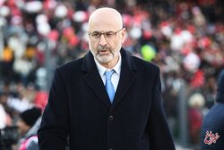 دستمزد بوژوویچ در استقلال مشخص شد