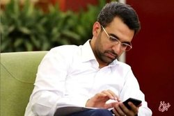 آذری جهرمی عذرخواهی کرد