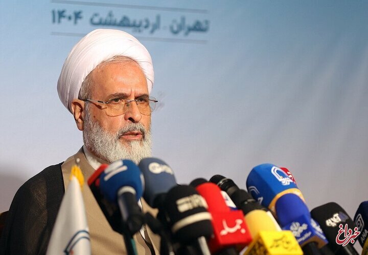 پاسخ مدیر حوزه های علمیه کشور به دو پرسش خبرآنلاین درباره عقب ماندگی قوانین زنان و منابع مالی حوزه