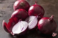 فواید شگفت‌انگیز پیاز برای سلامتی/ با خوردن روزی یک عدد پیاز چه اتفاقی در بدن‌مان می‌افتد؟