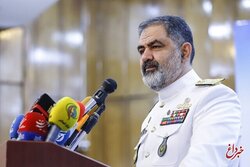 فرمانده ارشد ارتش: دشمن  گفته موتور ناو اطلاعاتی زاگرس دچار نقص فنی شده؛ اما در حال مأموریت است/ جوانان حتی با یک قایق هم برابر شیطان بزرگ می‌ایستند