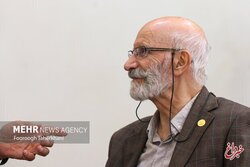 وزیر ارشاد فکری به حال جشنواره تئاتر آیینی و سنتی بکند!