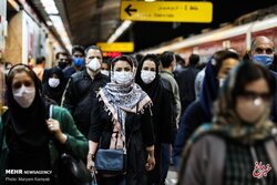 پناه بردن به ماسک، خودنمایی کرونا در بهار ۱۴۰۴ بعد از مدت‌ها بی‌خبری؛ لزوم ارائه آمار دقیق موارد و مناطق ابتلا به مردم/ در این کشورها کرونا حذف شد