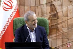واکنش تند پزشکیان به ادعاهای ترامپ/ او خوابش را ببیند نارسایی‌ها را به رخ ما بکشد