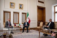 عراقچی مقام ارشد ارمنستانی را در جریان گفت‌وگوهای ایران و آمریکا قرار داد