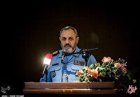 وزیر دفاع: دشمن در یک فضای لایتناهی جذاب جوانان ما را منحرف می‌کند/ ایده انقلابی، بسیجی و جهادی که اوایل انقلاب بود، بین جوانان کمرنگ‌تر شده است