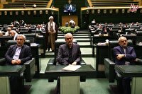 مدنی زاده با رأی اعتماد نمایندگان وزیر اقتصاد شد
