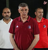همدردی سرمربی سابق نساجی با مردم ایران