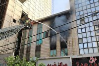 حریق در دفتر اسناد خیابان ستارخان/ عکس