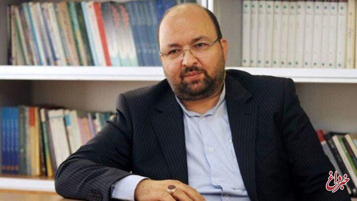 گلایه جواد امام از تداوم روش‌های حکمرانی؛ تغییر را به تاخیر نیندازیم! فرصت ها رو به اتمام است