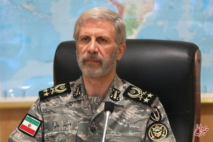 سرلشکر حاتمی: نباید دشمن را دست‌کم گرفت و تهدید آن را تمام‌شده تلقی کرد/ آمادگی نیروی زمینی ارتش برای حملات احتمالی مجدد چقدر است؟