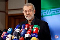آسوشیتدپرس: انتصاب لاریجانی به این معناست که به دنبال تغییر از مسیر تندروی به سمت یک مسیر میانه‌روتر است