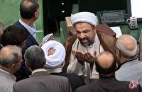 فحاشی به دیگران را در سالهای بعد از انقلاب، منافقین شروع کردند؛ سلطنت طلبها تشدید کردند ؛ تندروهای امروزی ادامه دادند فحاشی به دیگران را در سالهای بعد از انقلاب، منافقین شروع کردند؛ سلطنت طلبها تشدید کردند ؛ تندروهای امروزی ادامه دادند