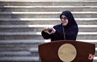 حمله روزنامه اصولگرا به فاطمه مهاجرانی/ دولت هرچه سریعتر این سخنگو را تغییر دهد/ رفتار او برای فضای اینستاگرام خوب است نه فضای رسمی