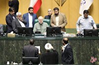 انتقاد تند روزنامه جمهوری اسلامی از قالیباف و نمایندگان تندرو: قالیباف دنبال کاپیتولاسیون چینی و روسی است/ شما صلاحیت نمایندگی مجلس را ندارید انتقاد تند روزنامه جمهوری اسلامی از قالیباف و نمایندگان تندرو: قالیباف دنبال کاپیتولاسیون چینی و روسی است/ شما صلاحیت نمایندگی مجلس را ندارید