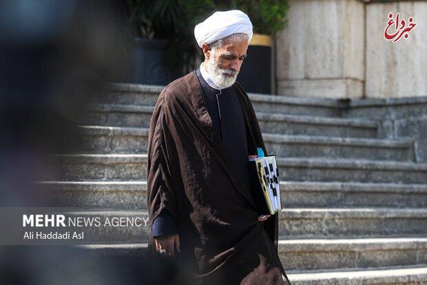 خبر مهم معاون حقوقی پزشکیان درباره پرونده کرسنت؛ اقداماتی انجام شده اما توضیح می‌دهیم!