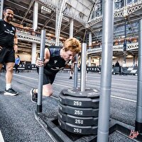 برنده شدن زن ۷۱ ساله در مسابقات هایروکس